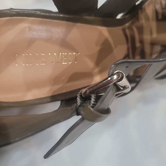 Leather Nine West Cage Chunky Heel Sandals Sz 10 Army Green Fisherman Clogs - Picture 2 of 12